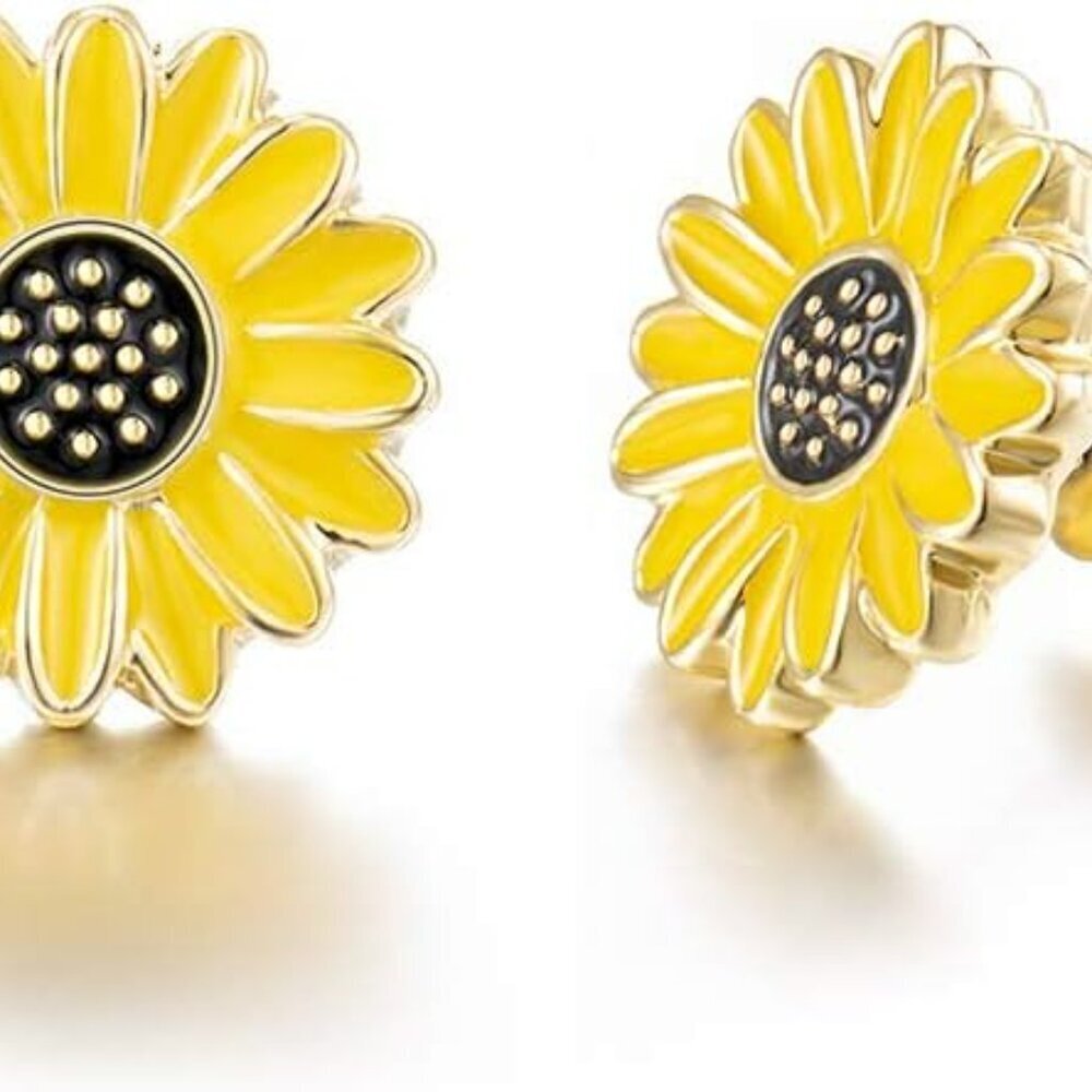 Sunflower Stud Earrings for Women Dainty Daisy Earrings Fashion Cute Boho Bff St